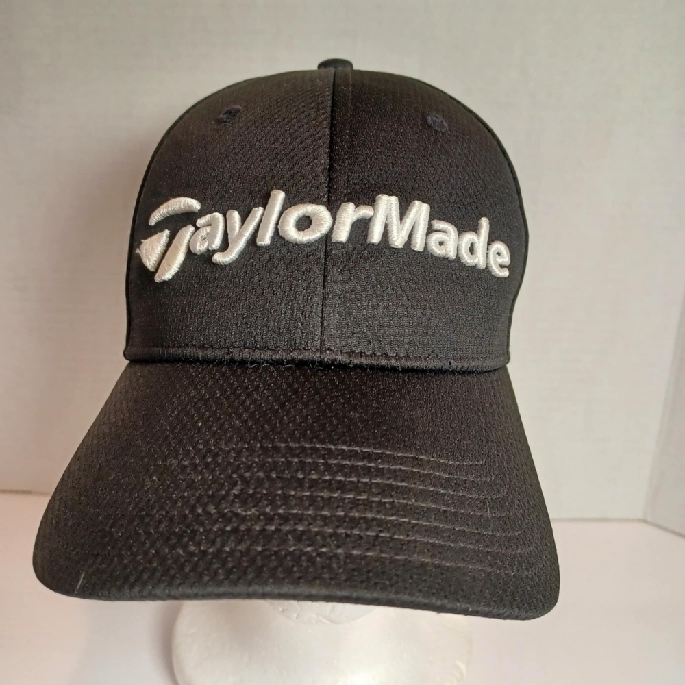 Taylormade R15 Aero Runner Black Flex Fits Size S/M Golf Hat Cap Embroidered